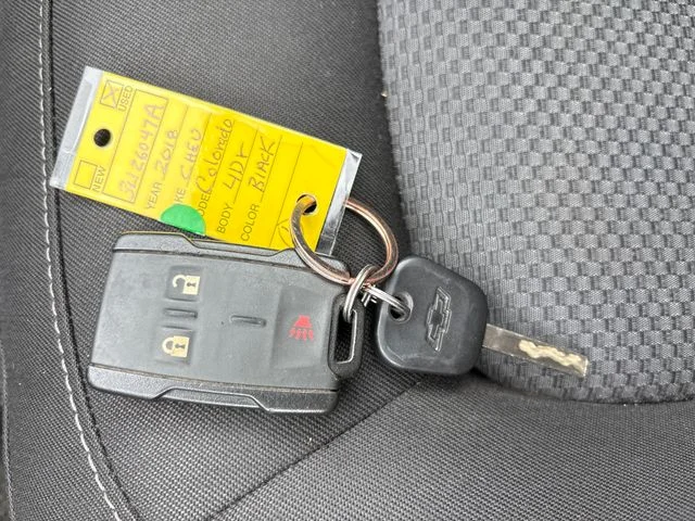 Used 2018 Black Chevrolet LT image 26