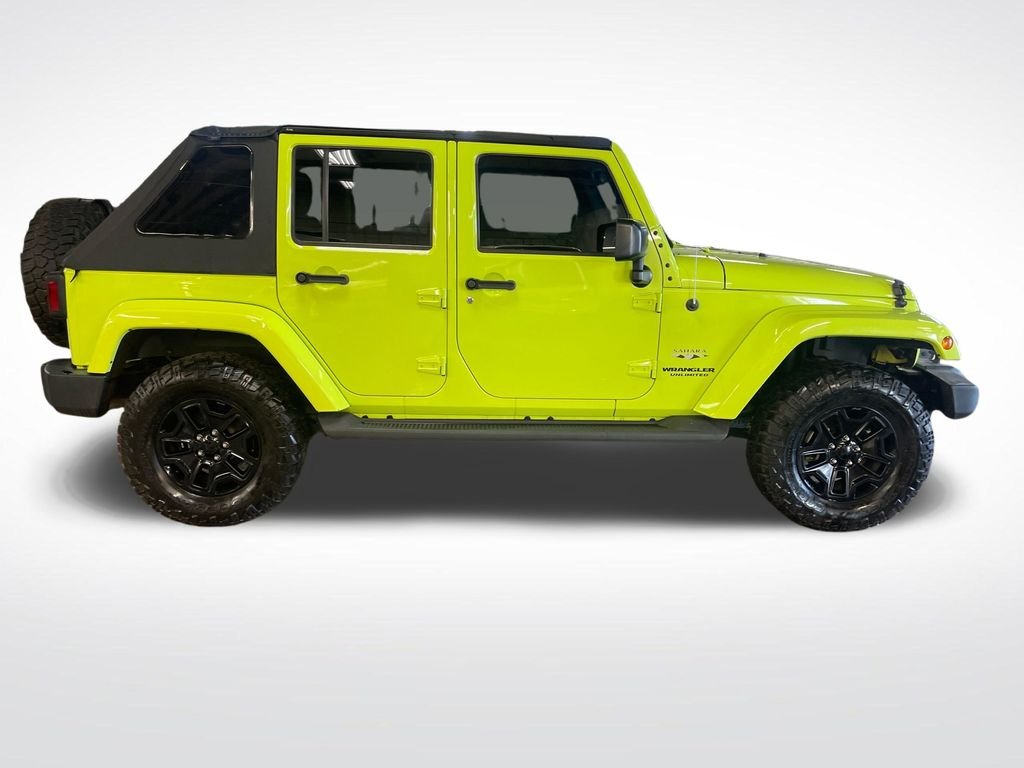 Used 2017 Green Jeep Unlimited Sahara image 7