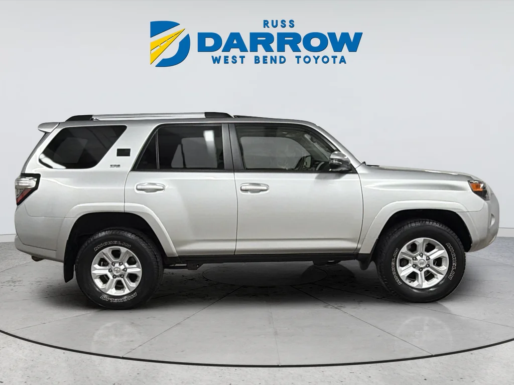 Used 2019 Silver Toyota SR5 Premium image 6