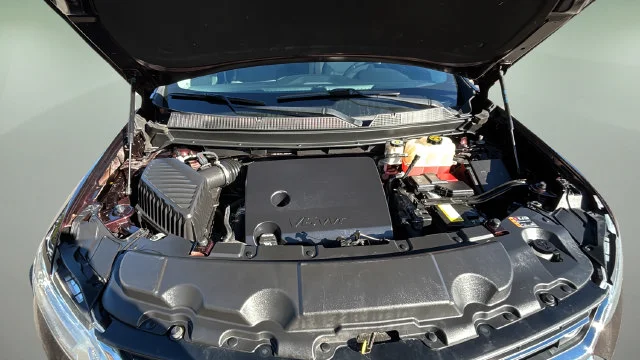 Used 2020 Red Chevrolet LT image 32