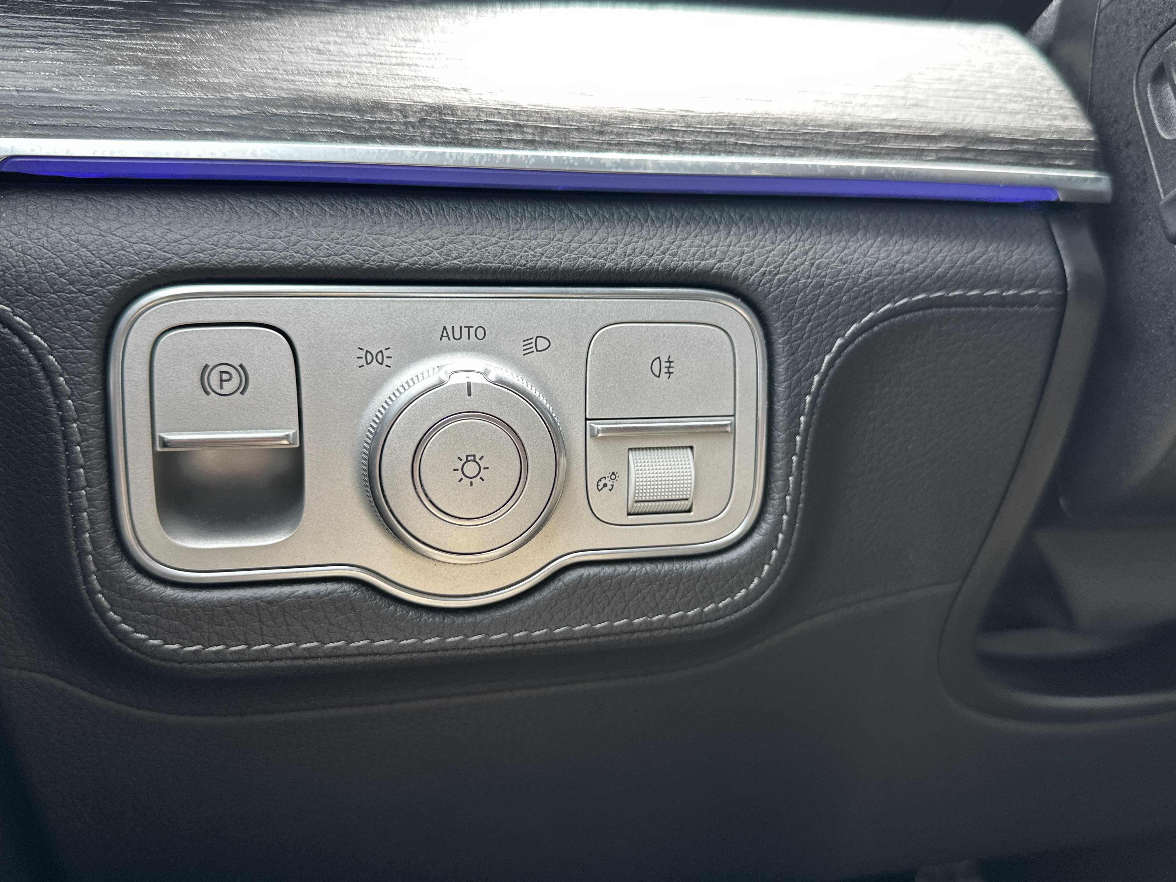 Certified Used 2024 Gray Mercedes-Benz GLS 580 image 36