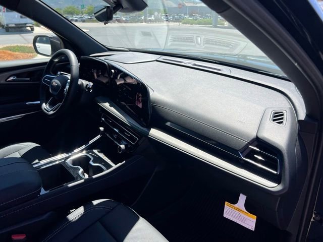 New 2026 Mosaic Black Metallic Chevrolet LT image 32
