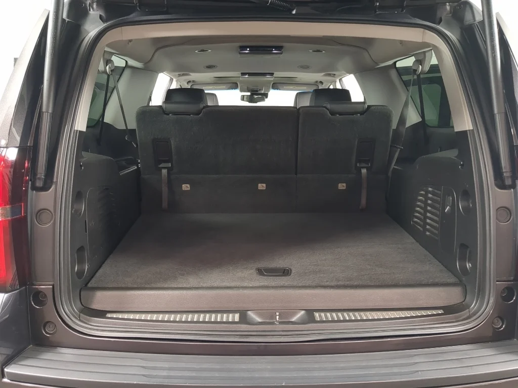 Used 2018 Tungsten Metallic Chevrolet LT image 17