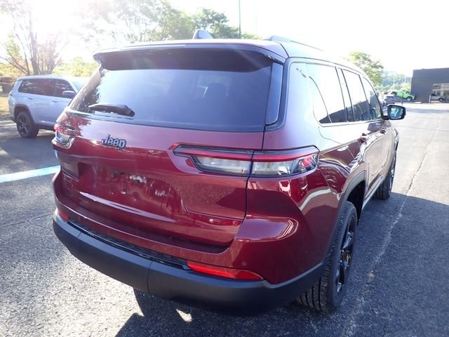 New 2025 Velvet Red Pearl-Coat Exterior Paint Jeep Altitude X image 7
