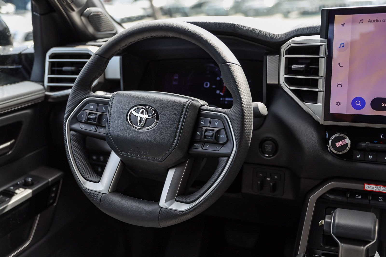 2025 Toyota Tundra Limited - Photo 15