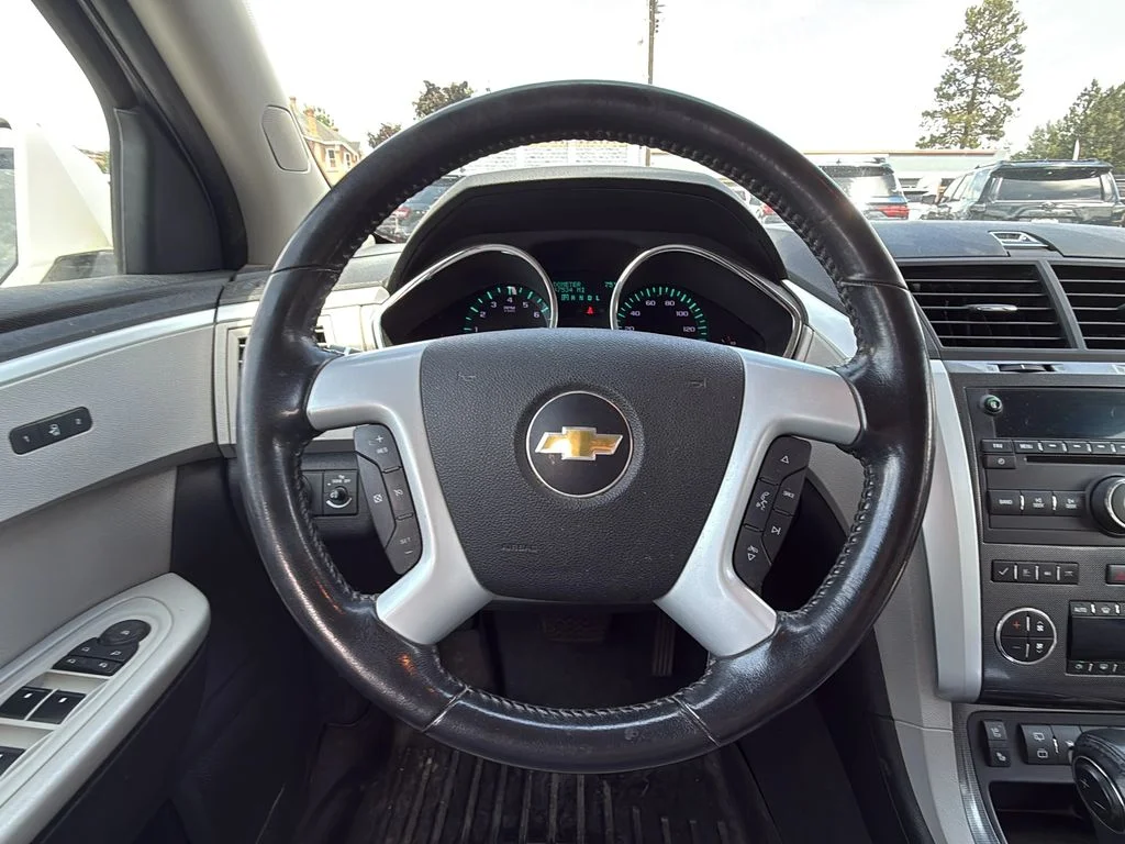 2011 Chevrolet Traverse LTZ - Photo 16