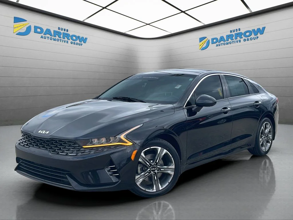 2022 Kia Optima EX FWD's photo