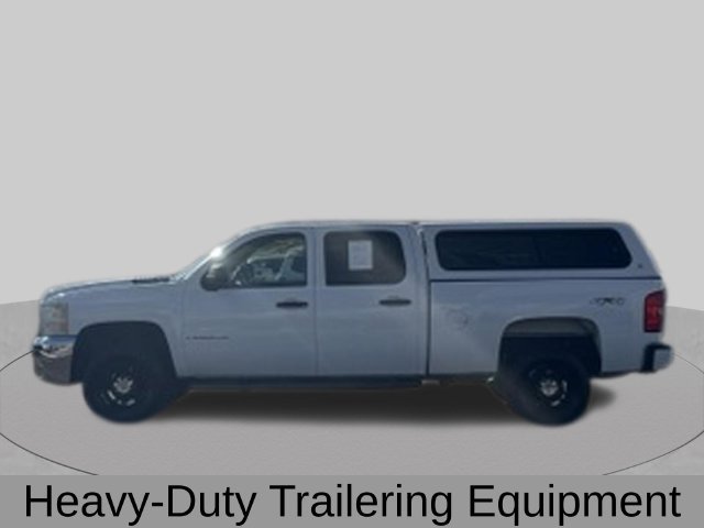 Used 2007 White Chevrolet LT image 3