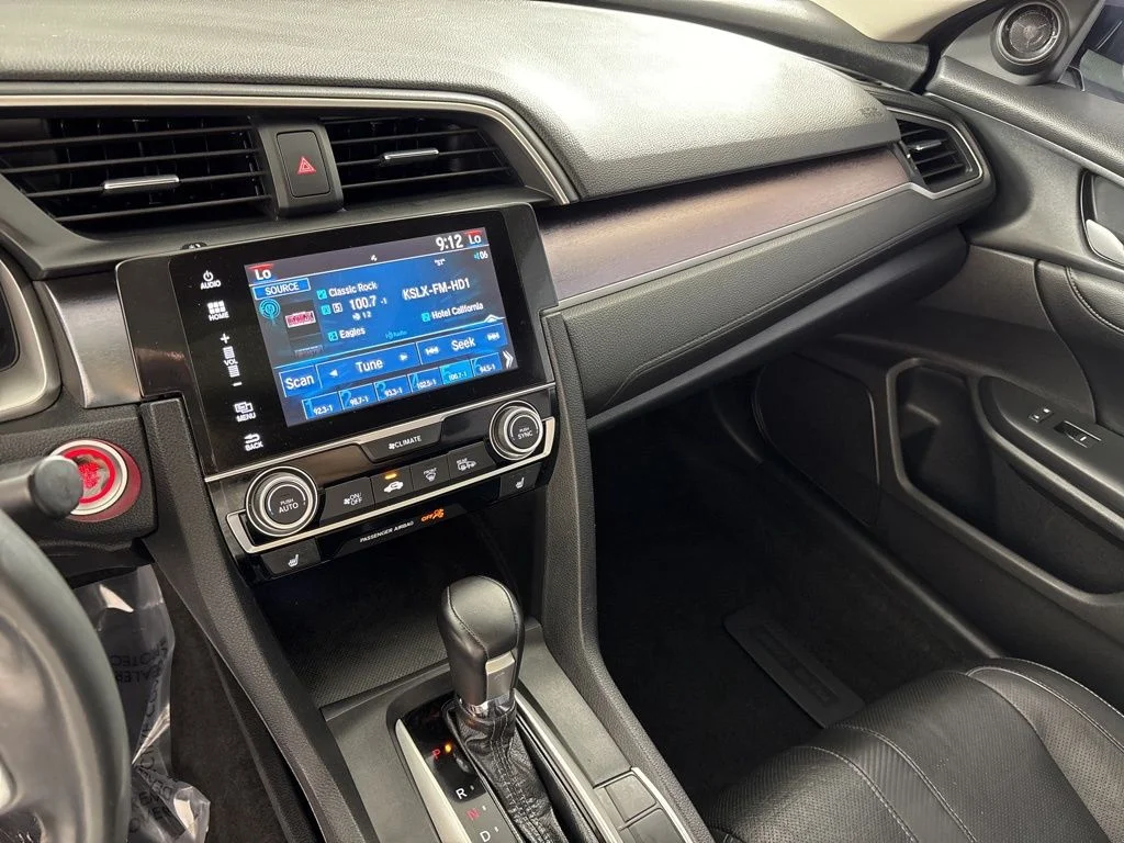 Used 2017 Gray Honda EX-L image 28