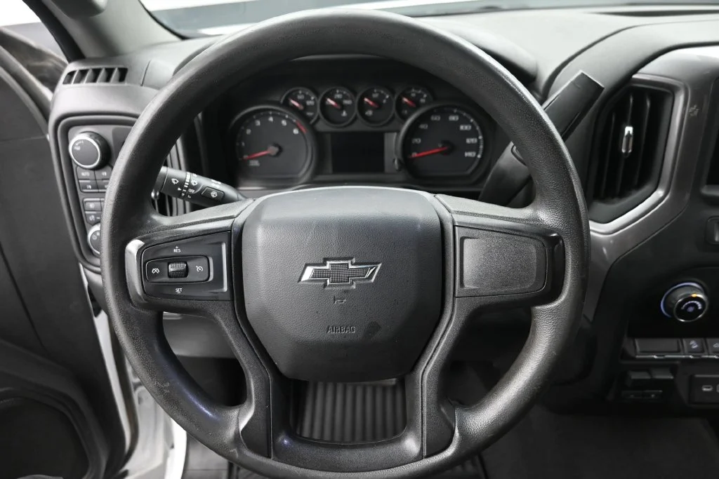 Used 2021 White Chevrolet Custom Trail Boss image 16