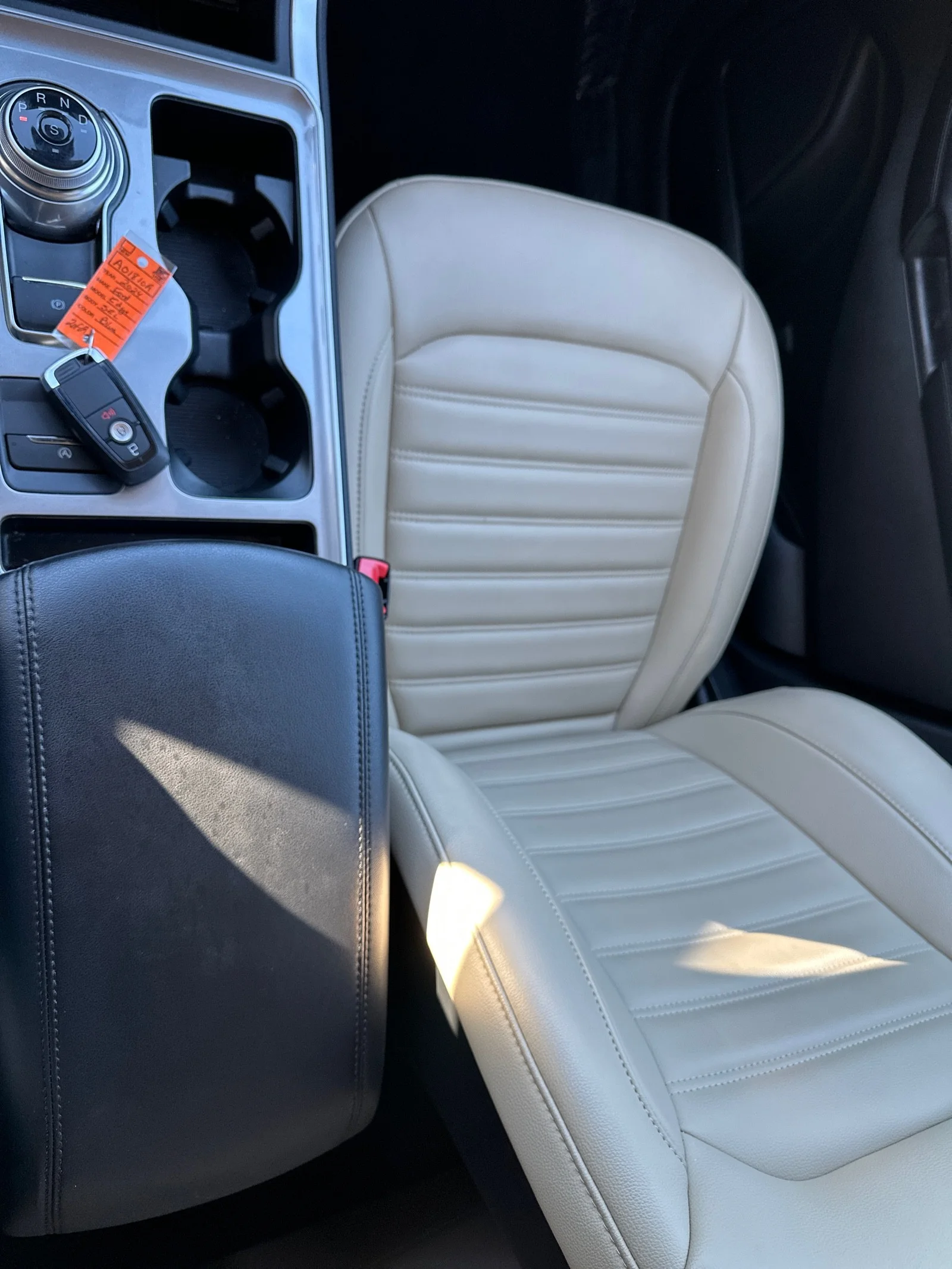 2024 Ford Edge SEL - Photo 29