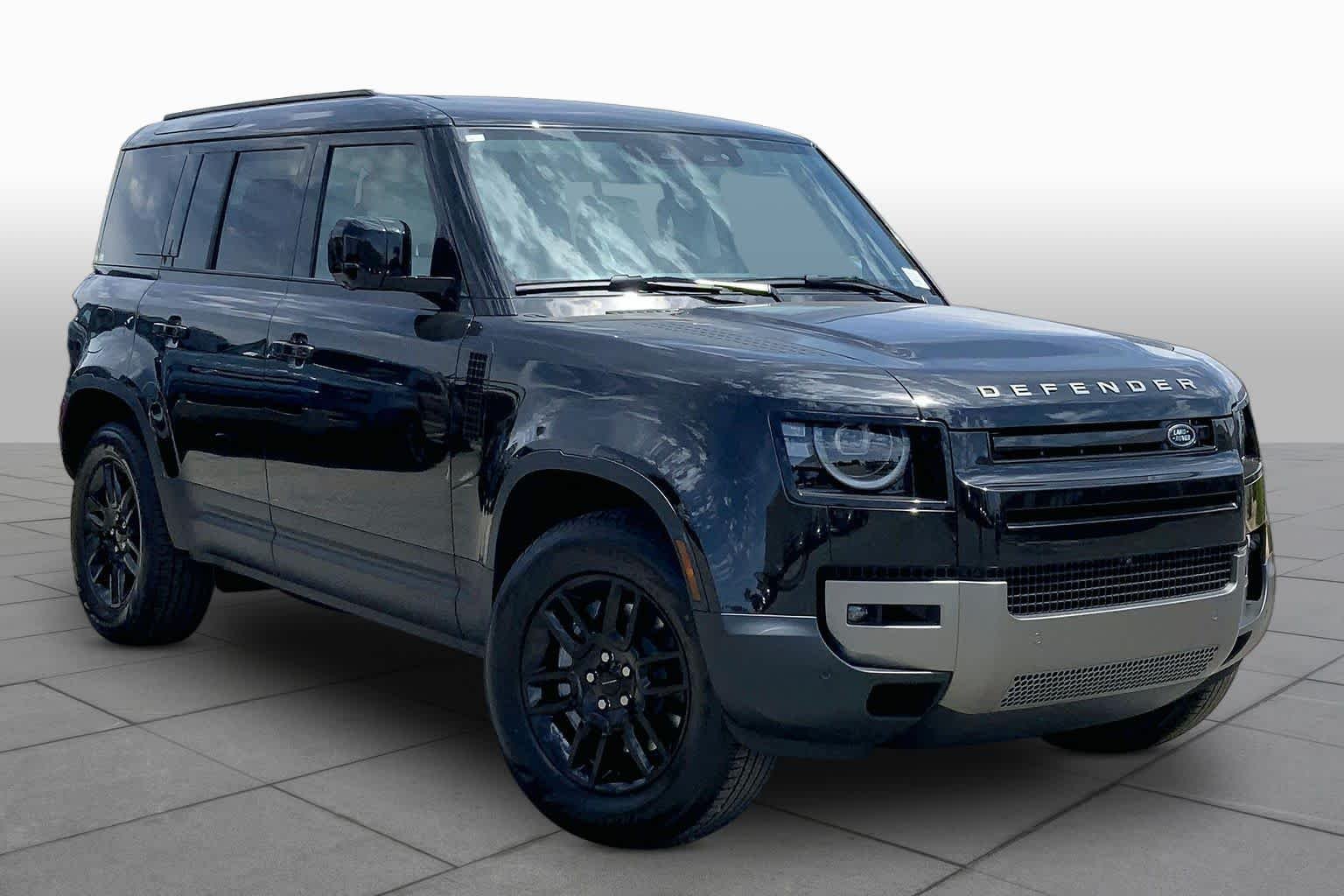 New 2026 Santorini Black Land Rover S image 2