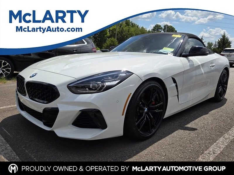 Used 2022 Alpine White BMW SDRIVE M40I image 1