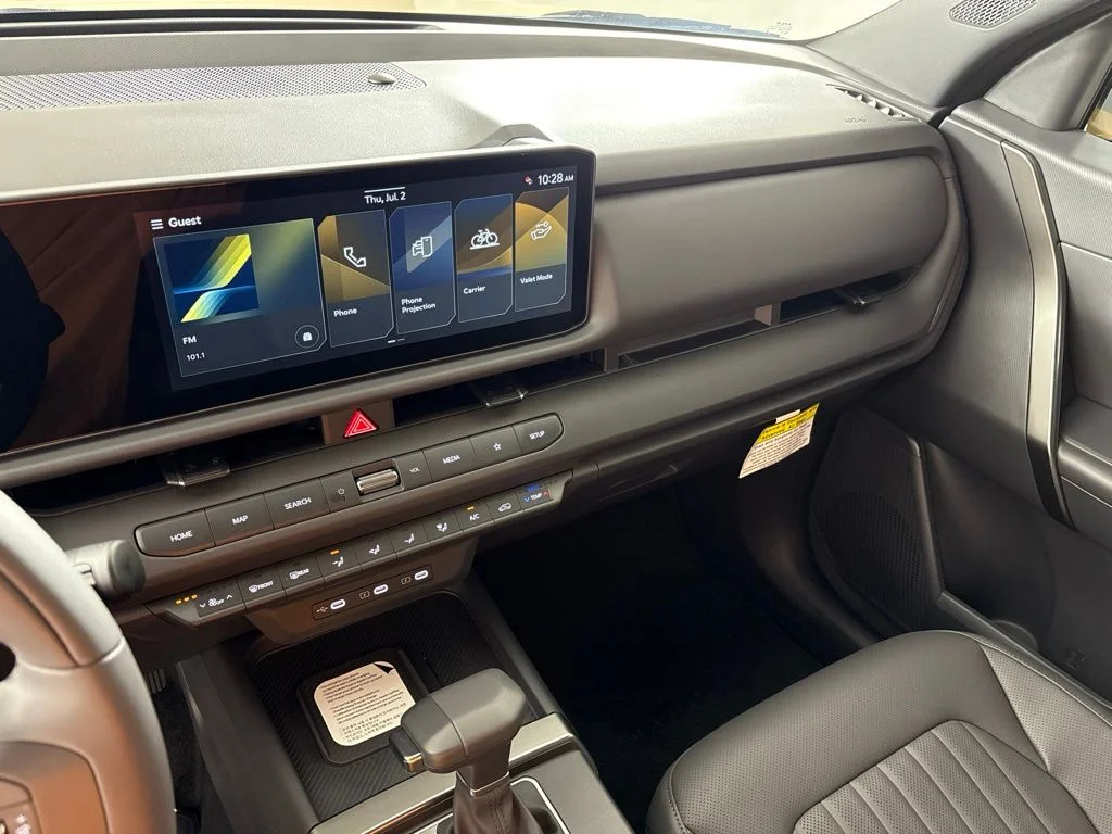New 2027 Terrain Brown / Black Roof Kia X-Line S image 32