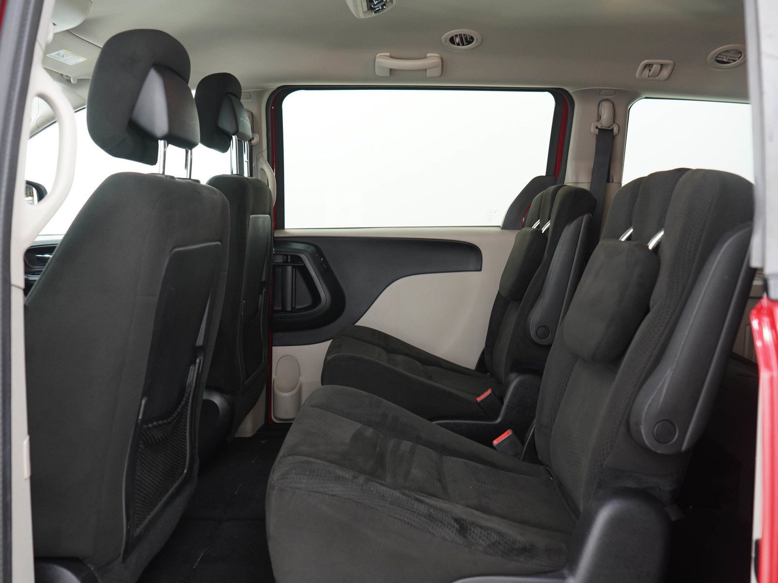 Used 2015 Redline 2 Coat Pearl Dodge Sxt image 16