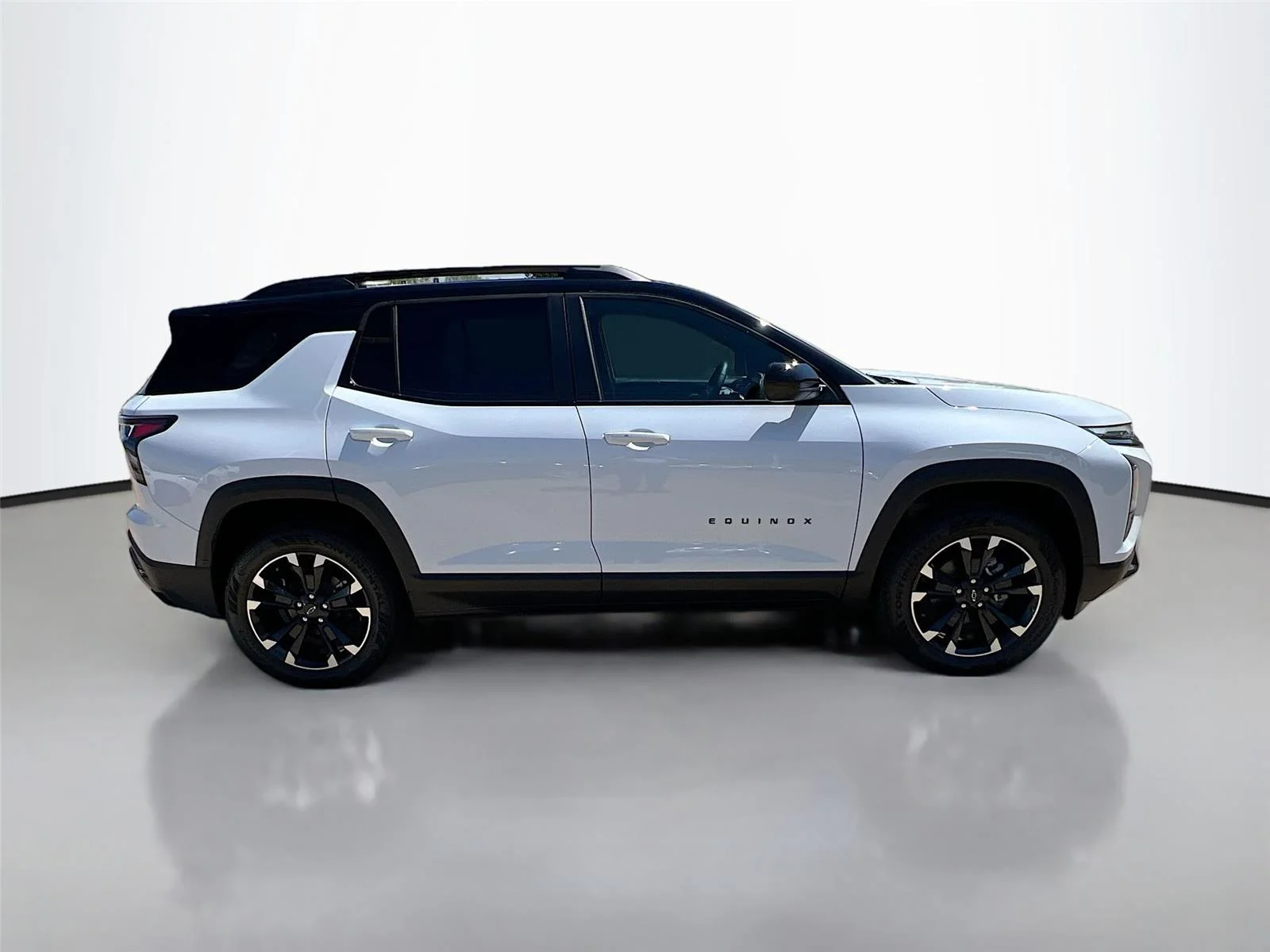 2026 Chevrolet Equinox RS - Photo 18