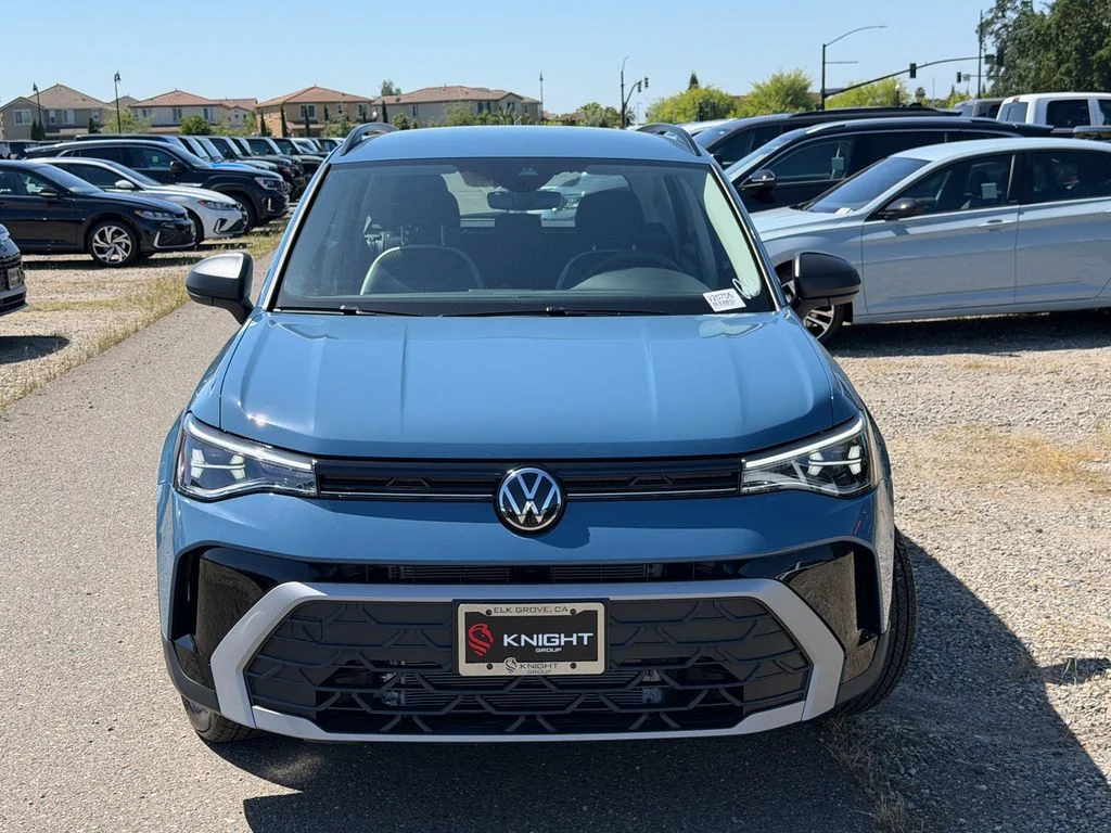 New 2026 Monterey Blue Pearl Volkswagen 1.5T S image 4