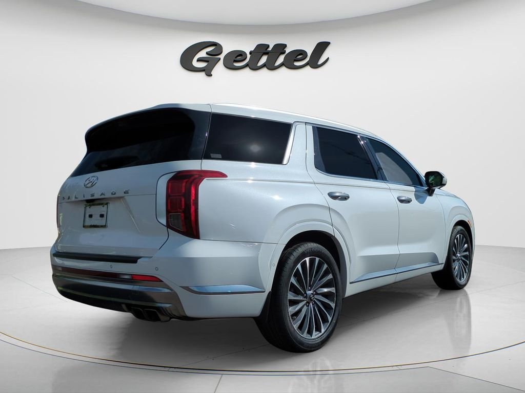 Certified Used 2023 White Hyundai Calligraphy image 5