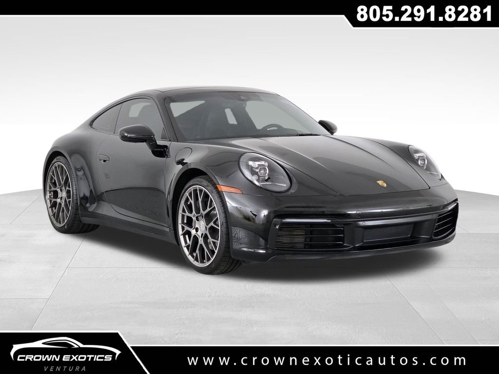 2020 Porsche 911 Carrera