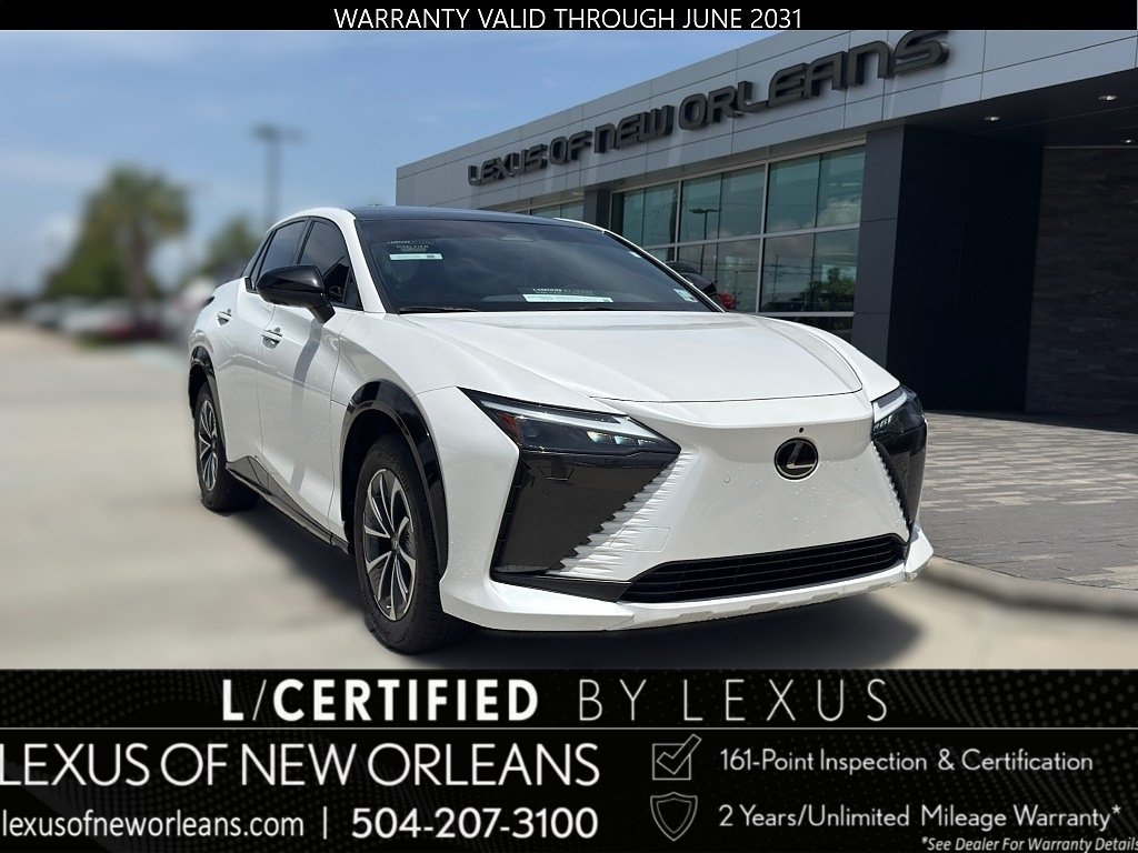 Certified Used 2025 EMINENT WHITE PEARL Lexus Premium image 17