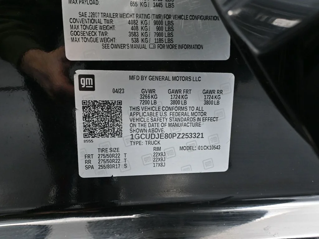 Used 2023 Black Chevrolet High Country image 45