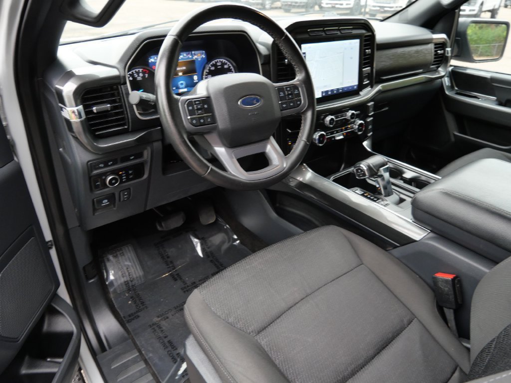 Certified Used 2023 White Ford XLT image 3