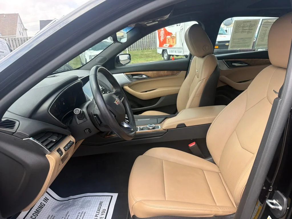 Used 2023 Black Cadillac Premium Luxury image 28