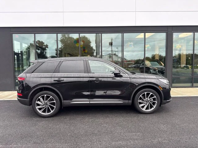 Used 2023 Black Lincoln Standard image 2