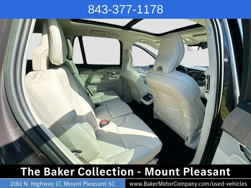 Used 2023 Gray Volvo B6 Plus 7-Seater image 29