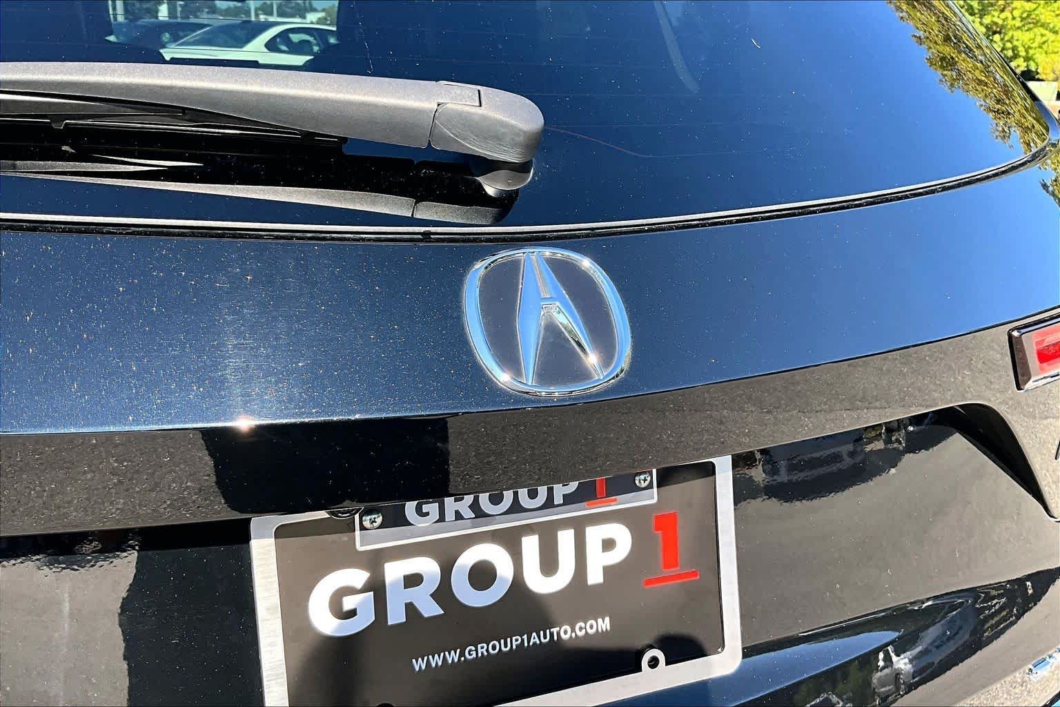 Used 2024 Majestic Black Pearl Acura w/Advance Package image 9
