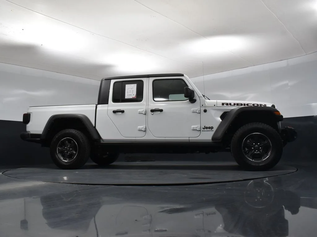 Used 2023 Bright White Clearcoat Jeep Rubicon image 32