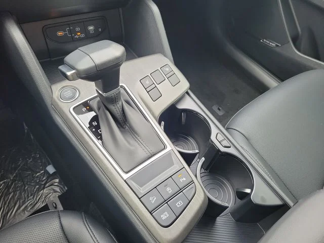 New 2026 Glacial White Pearl Kia X-Line image 25