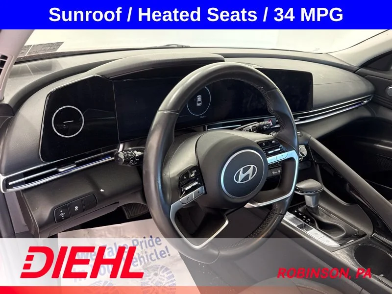 Used 2024 Red Hyundai SEL image 18