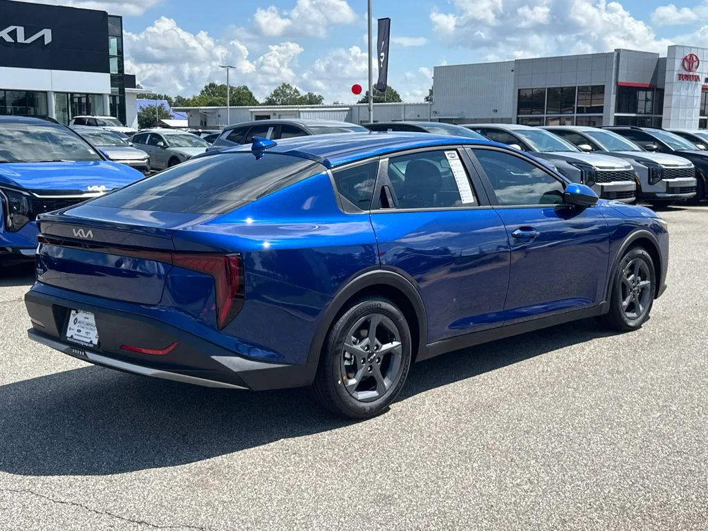 New 2026 Deep Sea Blue Kia LXS image 3