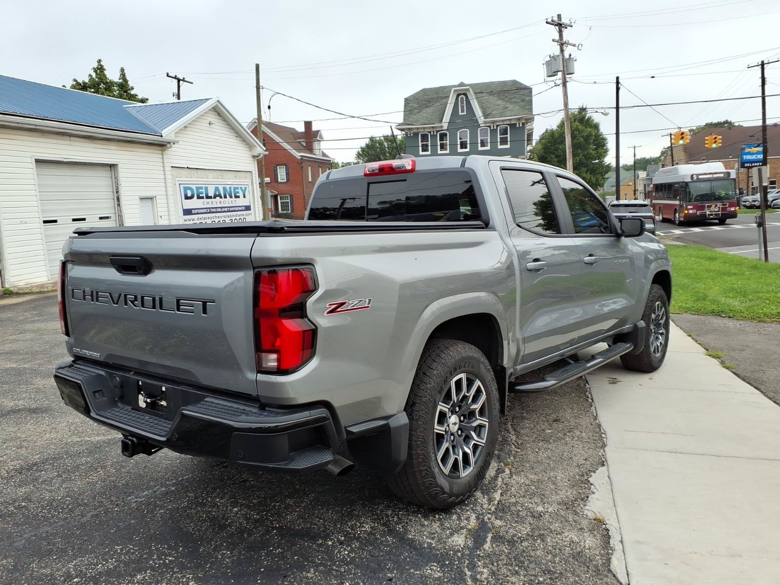 Used 2025 Sterling Gray Metallic Chevrolet 4WD Z71 image 5