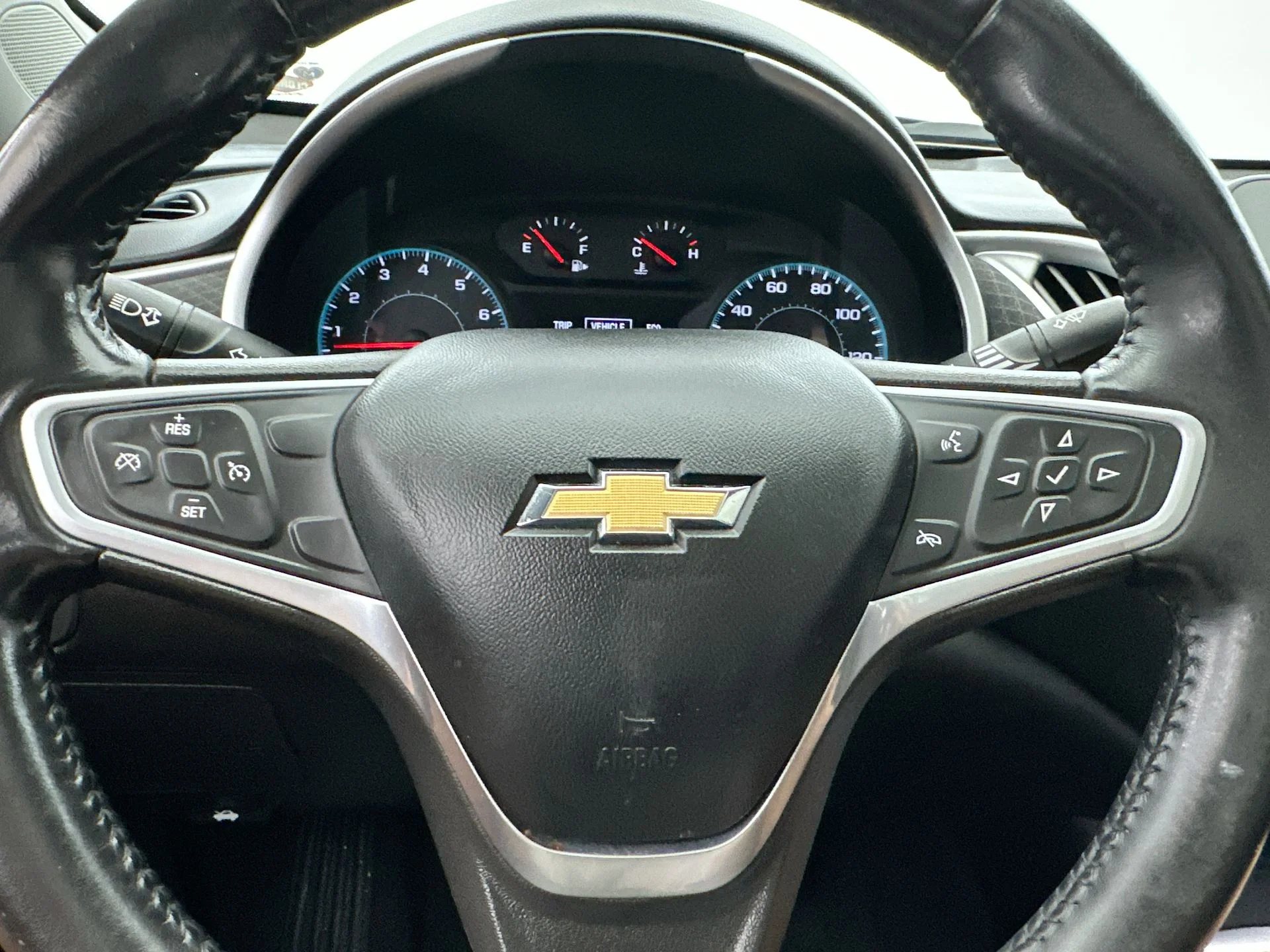 Used 2022 Blue Chevrolet LT image 29