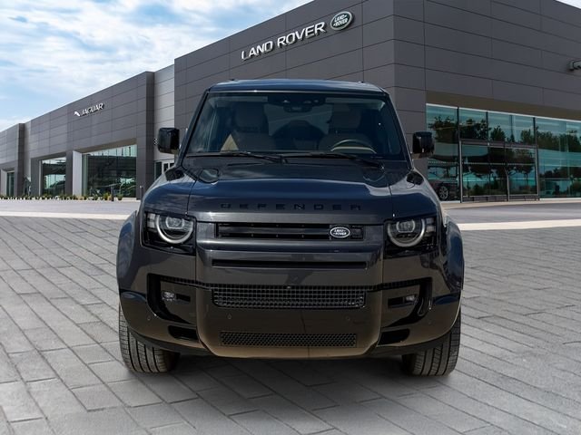 Used 2026 Gray Land Rover X-Dynamic SE image 8