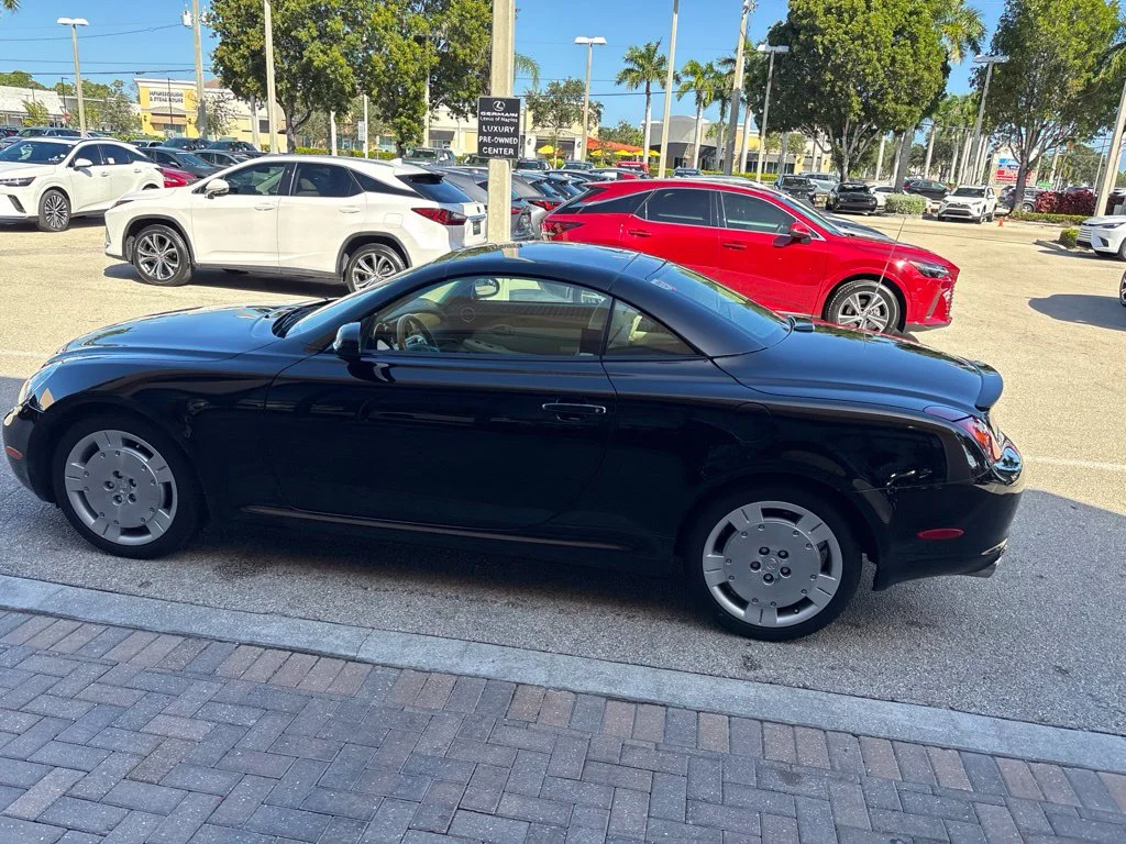 Used 2005  Lexus 430 image 14