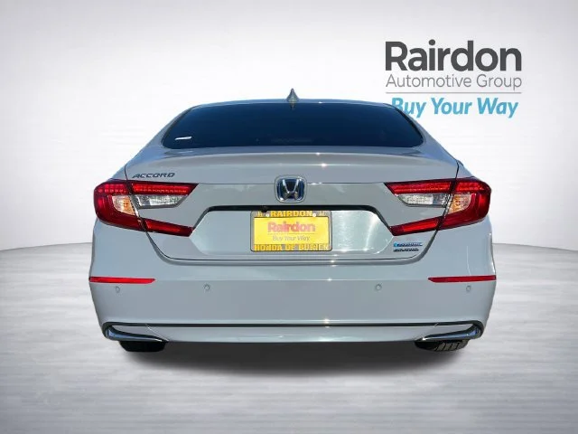 Certified Used 2021 Sonic Gray Pearl Honda Touring image 6