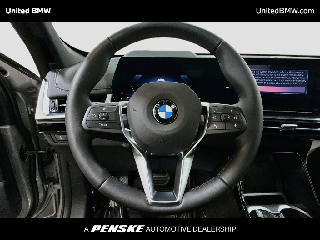New 2027 Space Silver Metallic BMW xDrive28i image 13