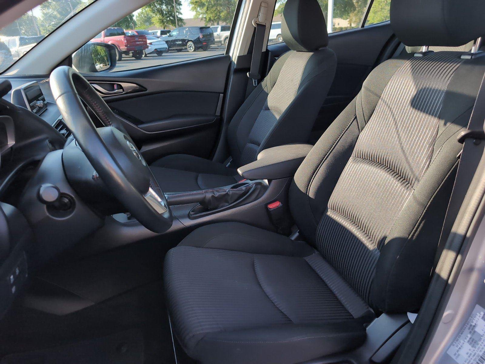 Used 2014 Liquid Silver Metallic Mazda i Touring image 16