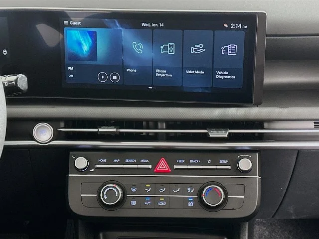 New 2026 Silver Hyundai SE image 15