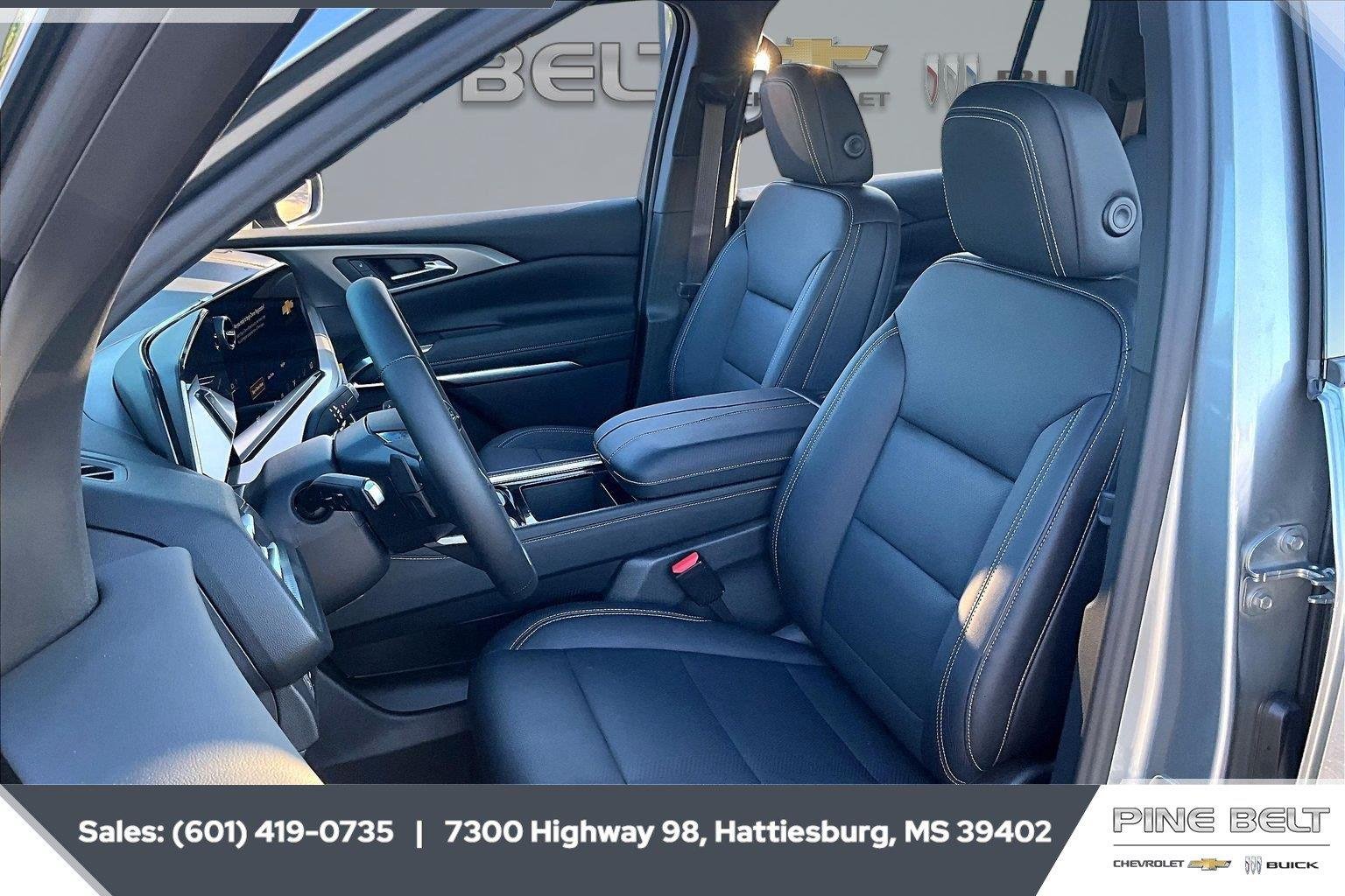 2027 Chevrolet Traverse LT - Photo 18