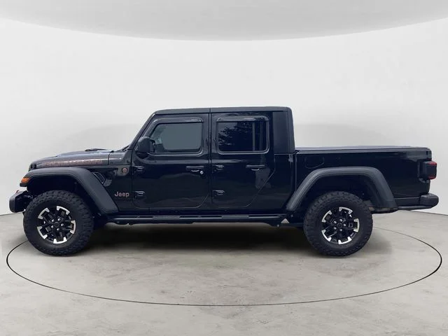 Used 2024 Black Clearcoat Jeep Rubicon image 2