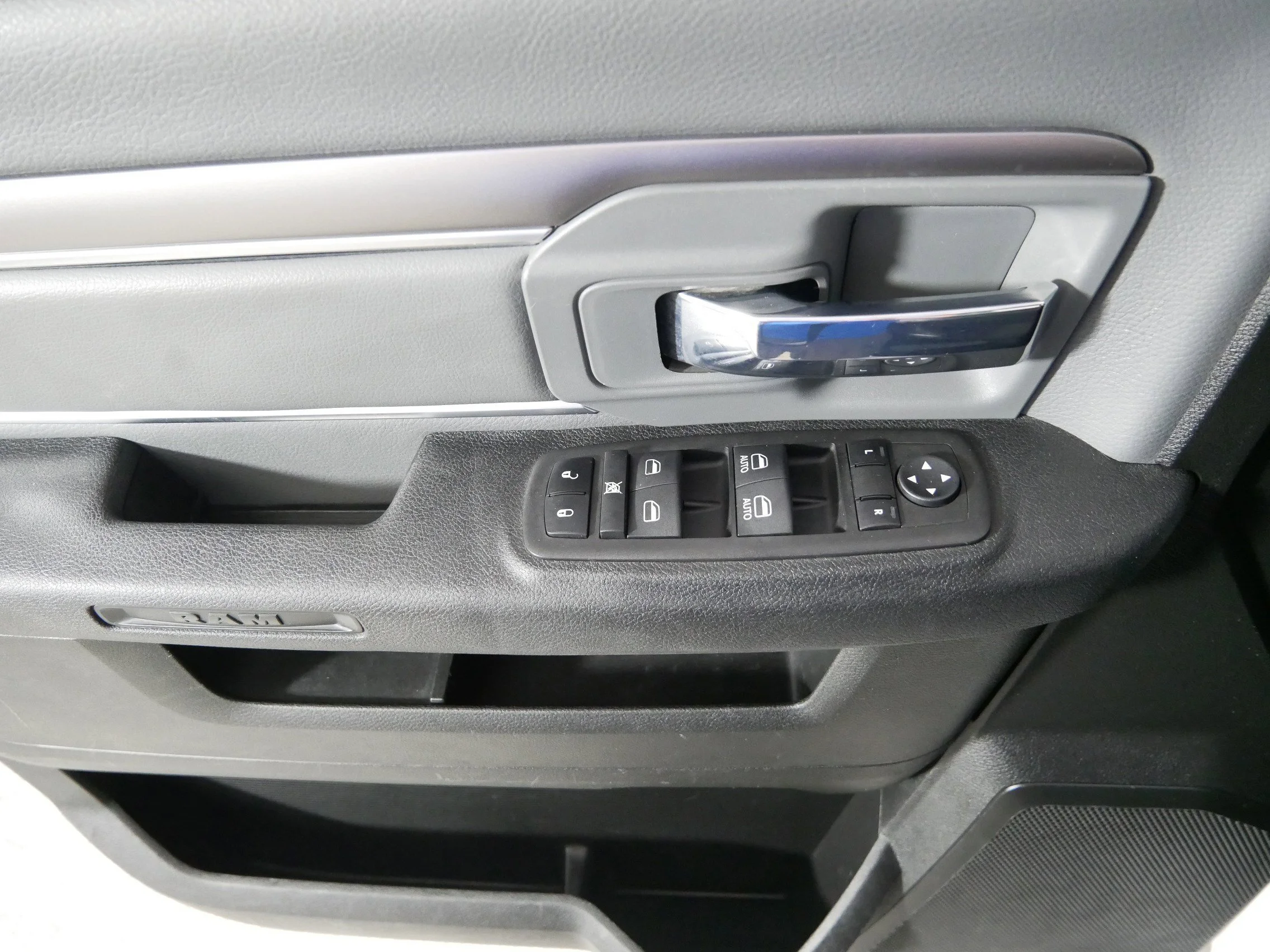 Used 2023 Bright White Clearcoat Ram SLT image 19