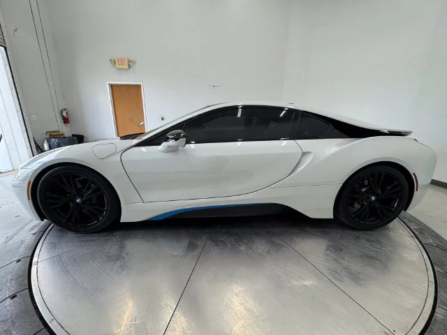 Used 2016 Crystal White Pearl Metallic w/BMW i Frozen Blue BMW Base image 14