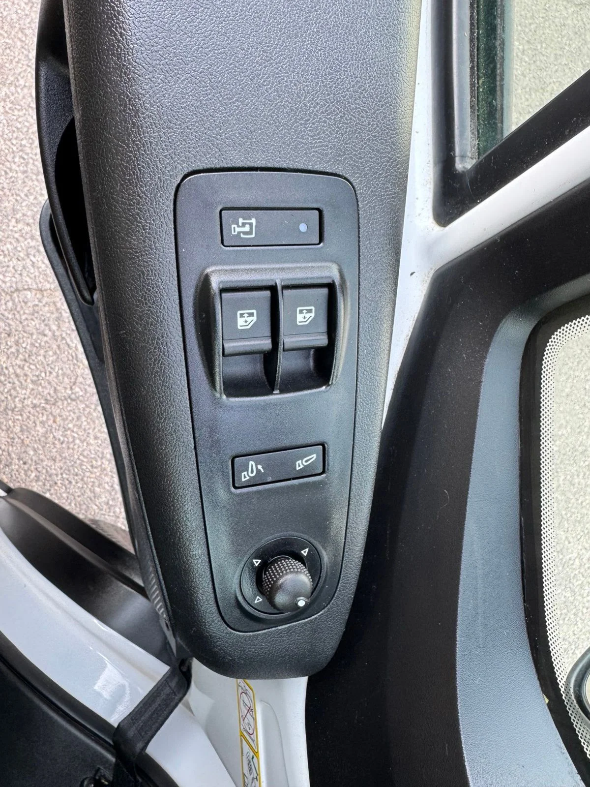 Used 2024 White Ram High Roof image 14