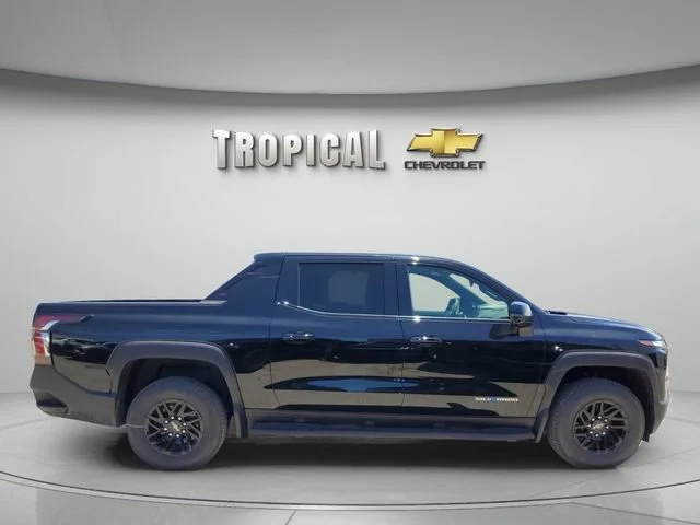New 2026 Black Chevrolet LT - Extended Range image 6