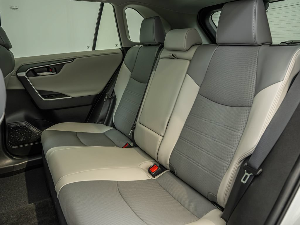 Used 2025 Pearl Toyota Limited image 37
