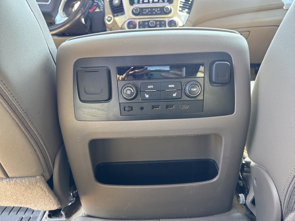 Used 2018 White GMC SLT image 13